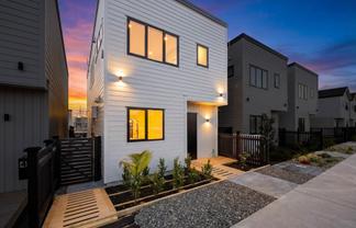 6 Toetoe Street, Westgate