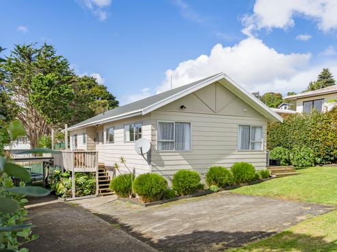 61 Eden Terrace, Kamo