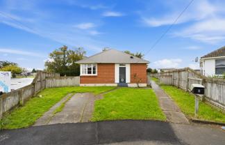 5 Gretna Place, Mosgiel