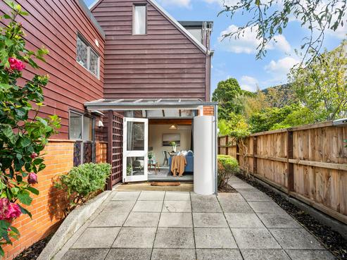 5/80 Hobson Street, Thorndon