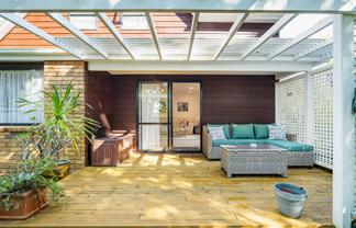 12 St Lucia Place, Unsworth Heights