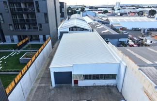 258sqm industrial with yard - Onehunga