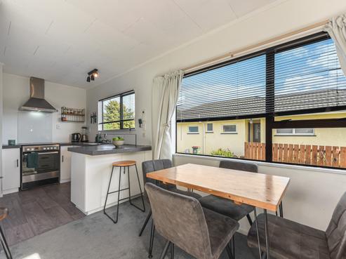 2/42A Songer Street, Stoke