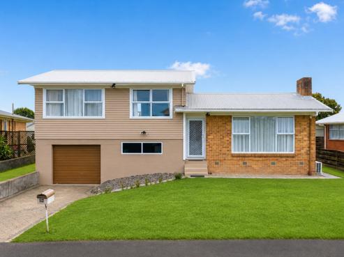 24 Larnach Street, Saint Andrews