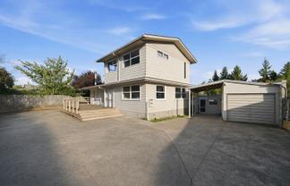 50 Alison Street, Mangakakahi
