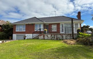 72 Tiriroa Ave, Te Atatu South