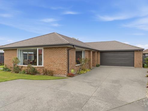 19 Carradale Avenue, Broomfield