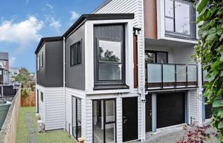10/13 Keeling Road, Henderson