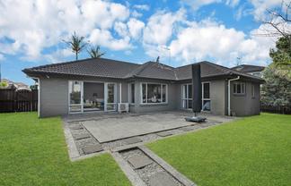 5 Alvre Place, Flat Bush