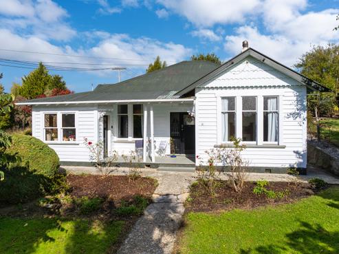 28 Harrington Street, Lawrence