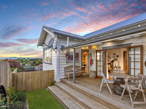 12 High Street, Tirau