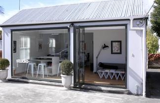 SMALL PONSONBY OFFICE WITH FOUR CAR PARKS
