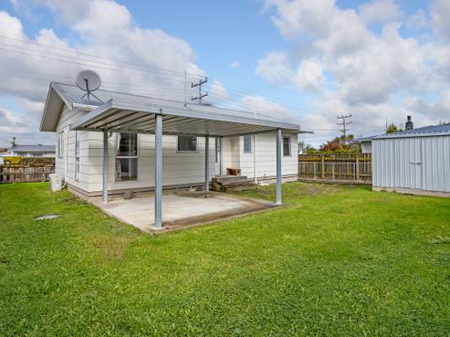 21 Oak Street, Masterton