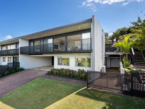 2/86 Seaview Road, Castor Bay