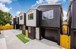 2/69 Wordsworth Road, Manurewa