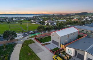 2 Toro Puke Lane, Beachlands