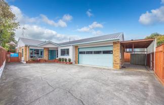 1A Macdonald Road, Glenview