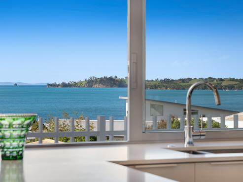 5 Aurora Avenue, Snells Beach