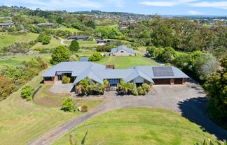 38 Lauren Grove, Papakura