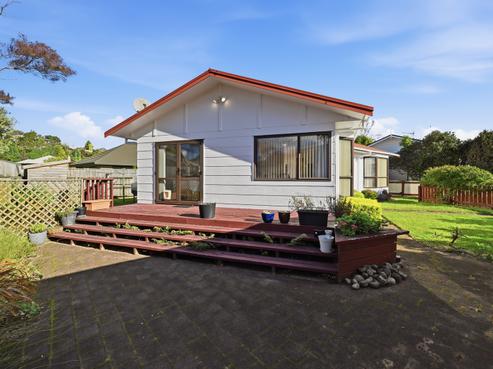 32B Aquarius Drive, Kawaha Point