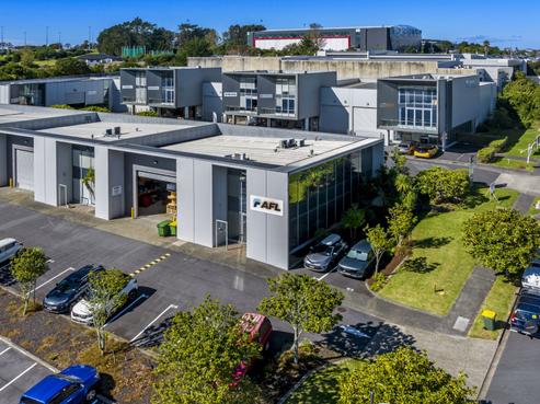 8/11 Orbit Drive, Rosedale