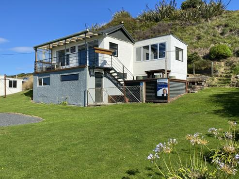 268 Jacks Bay Road, Owaka