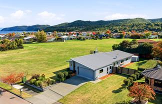 110 Lisland Drive, Kinloch