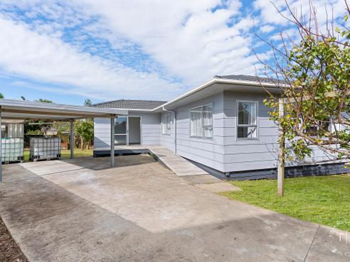 5 De Bloge Place, Clendon Park