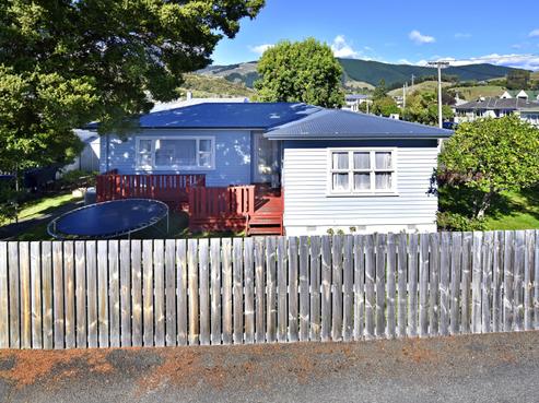 1/27 Manson Avenue, Stoke