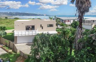 17 Kotare Street, Ahipara