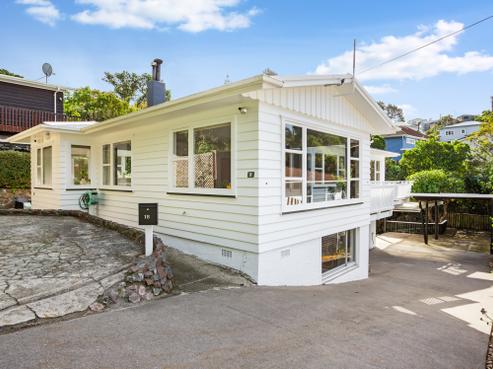 18 Woodland Road, Johnsonville