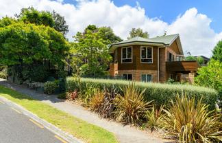 1 Mulberry Lane, Bellevue