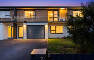 2/2 Northall Road, New Lynn