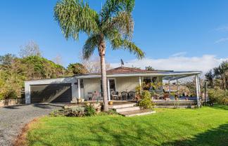 4 Paparoa Station Road, Paparoa