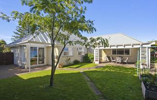 1 Maple Lane, Waikanae