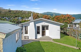 2/302a The Ridgeway, Stoke