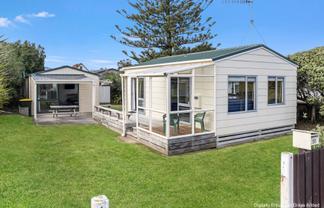 50 Park Avenue Waitarere Beach, Waitarere Beach
