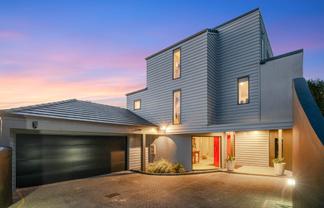 2/48 Te Arawa Street, Orakei