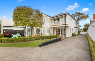 12 Dexter Avenue, Mount Eden