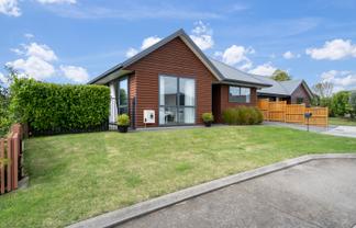 11 Clifford Close, Cambridge