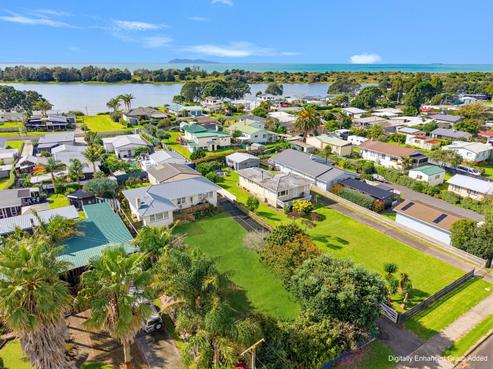 30 Athenree Road, Athenree