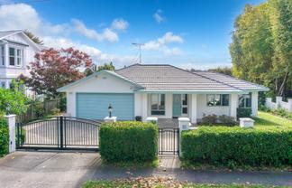 15 Pope Terrace, Leamington