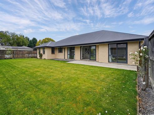 57 River Road, Rangiora