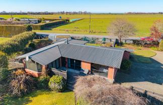 39 Hedley Road, Levels