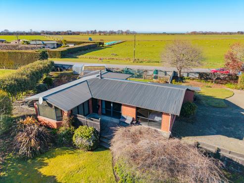 39 Hedley Road, Levels