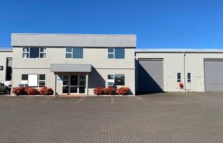 Modern Office/Workshop Package