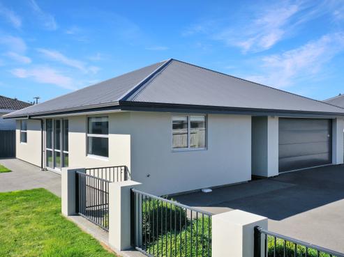 66 Kelvin Crescent, Allenton