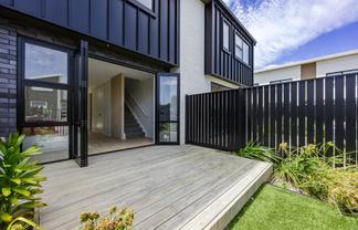14 Yozin Road, Swanson