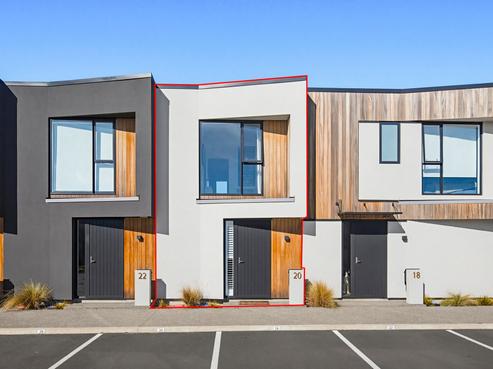 20/10 Trieste Way, Paraparaumu
