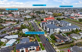 11B Kenderdine Road, Papatoetoe